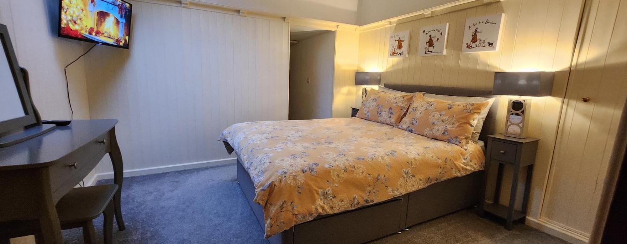 Modern And Spacious 2 Bedroom Apartment With Free Parking Llansantffraid Llansantffraid Glyn Ceiriog Exteriör bild